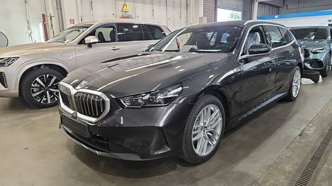 BMW Seria 5 2025 z Niemiec