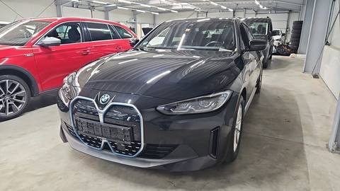 BMW i4 2023 z Niemiec