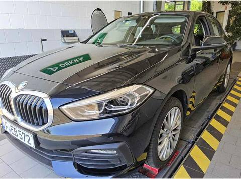 BMW Seria 1 2022 z Niemiec