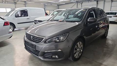 Peugeot 308 2021 z Niemiec
