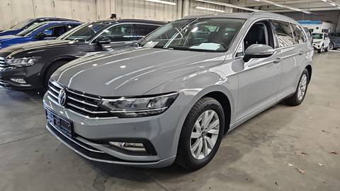 Volkswagen Passat 2022 z Niemiec