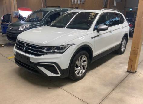 Volkswagen Tiguan Allspace 2021 z Niemiec