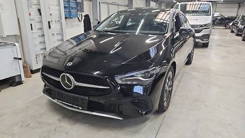 Mercedes-Benz CLA 2023 z Niemiec