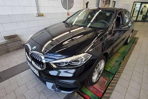 BMW Seria 1 2022 z Niemiec