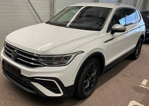 Volkswagen Tiguan Allspace 2023 z Niemiec
