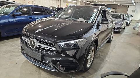 Mercedes-Benz GLA 2023 z Niemiec