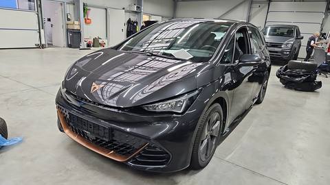 Cupra Born 2023 z Niemiec