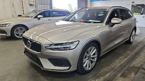 Volvo V60 2025 z Niemiec