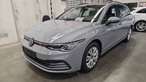 Volkswagen Golf 2023 z Niemiec