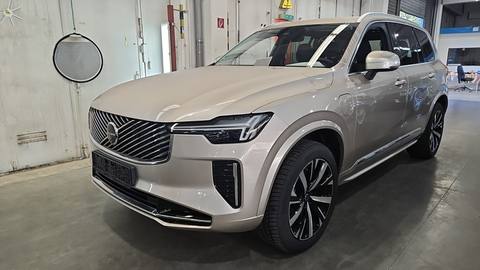 Volvo XC90 2025 z Niemiec