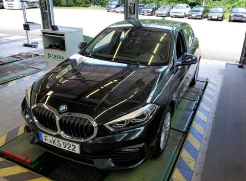 BMW Seria 1 2022 z Niemiec
